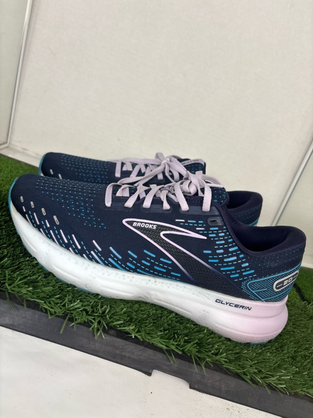 Brooks Glycerin 20 Women Size 12 Wide Blue Running Shoes Sneakers 1203701D499